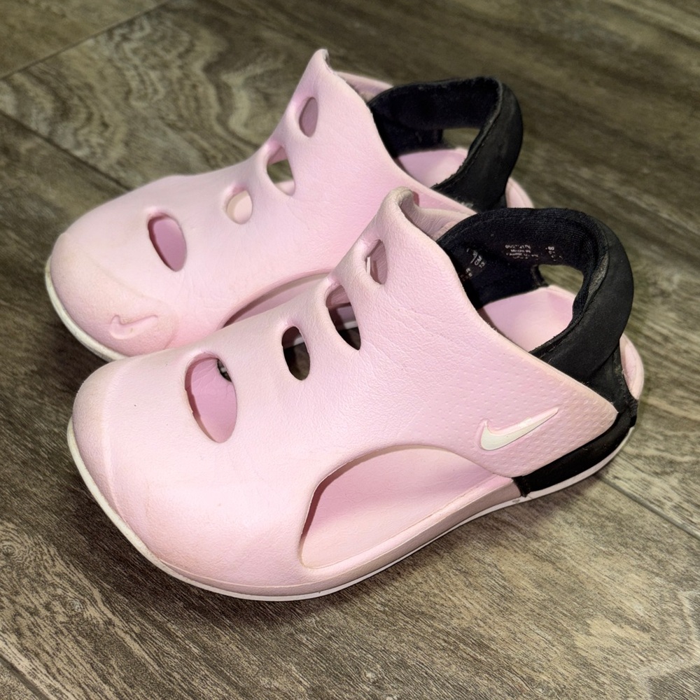 Nike Kids Pink and Black Water Shoes